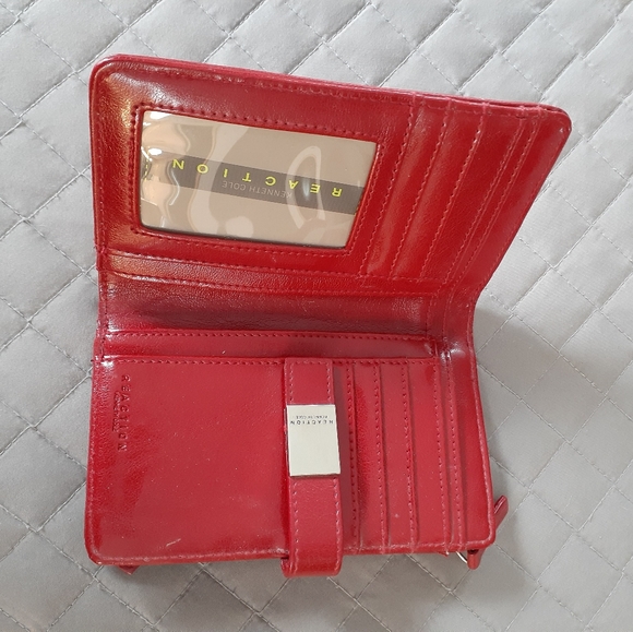 Kenneth Cole wallet - Picture 2 of 4